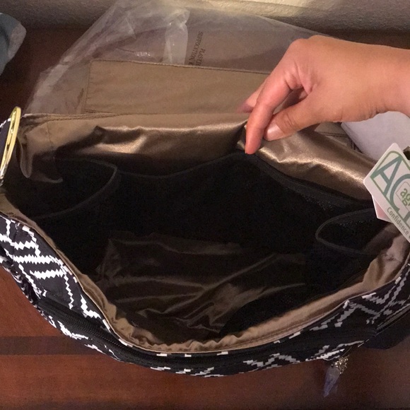 Diaper bag. Ju-Ju-Be brand. The Empress color - Picture 8 of 8